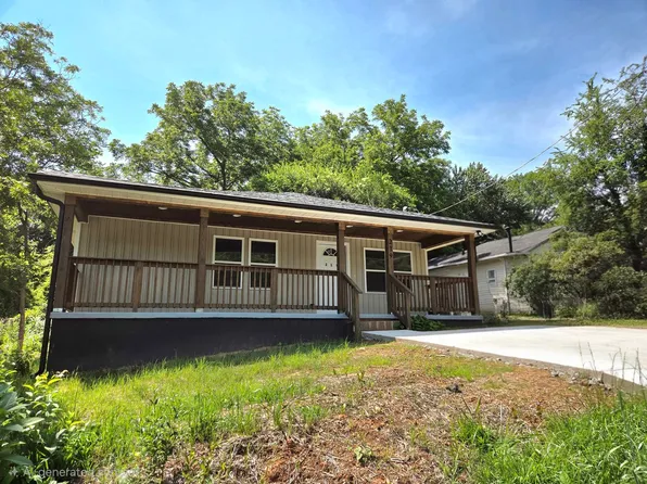 219 Green Dr SW, Concord, NC 28027