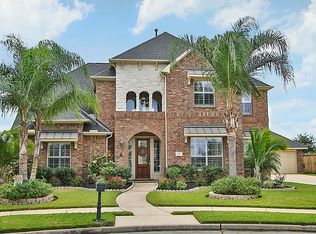 1555 Moncrey Ave, League City, TX 77573