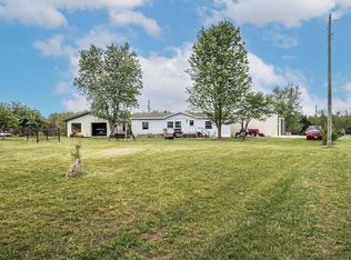 163 Country Meadows Drive, Seymour, MO 65746