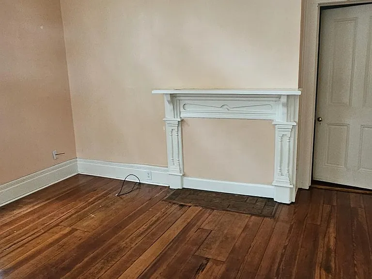 304 Green St NE #B — Photo 4