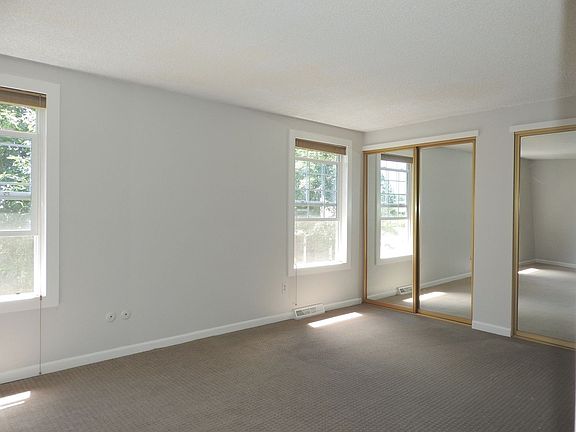 5th image of 8752 E Amherst Dr APT C