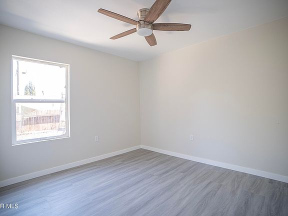 4th image of 2421 Endicott St