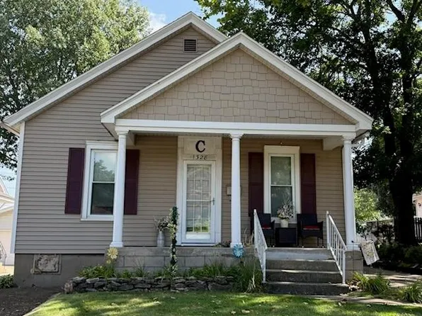 1328 Campbell Ave, La Salle, IL 61301