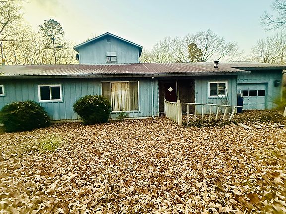 2nd image of 131 Weaver Dr