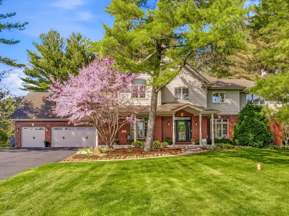 17960 S Hunt Club Dr, Mokena, IL 60448