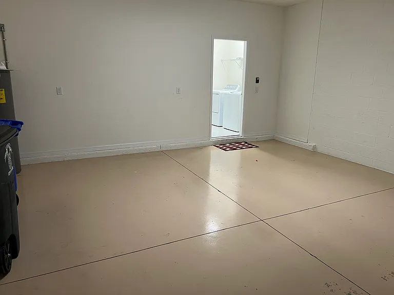 4351 Bluegrass Dr — Photo 22