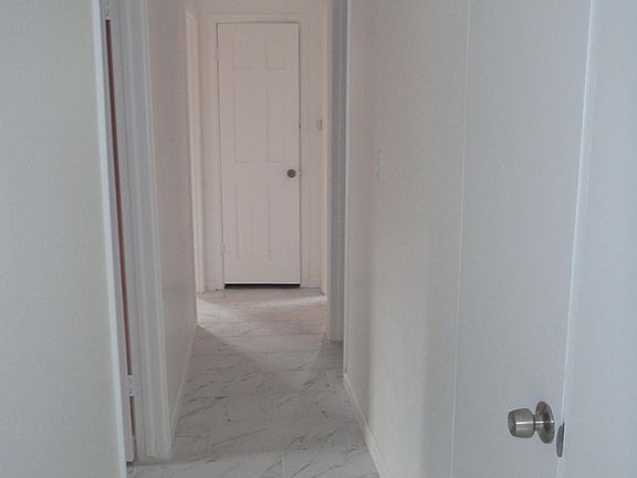 4th image of 1340 S Irving St #1352