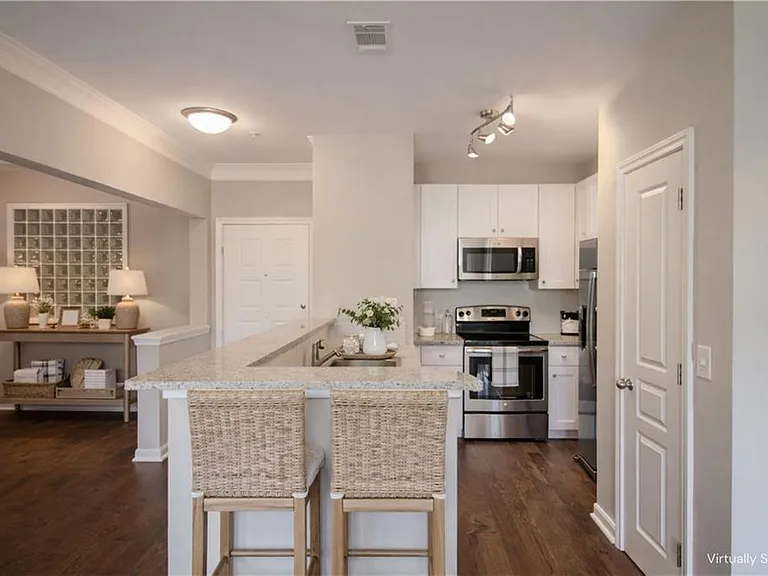 10 Perimeter Summit Blvd NE #4139 — Photo 7