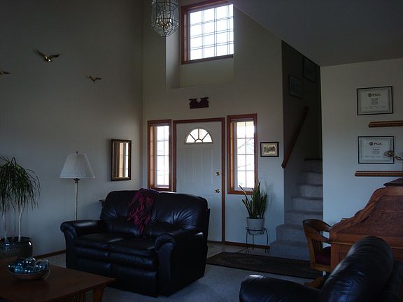 living room/cathedral clng