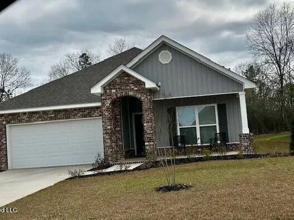 17780 Kelso Dr, Diberville, MS 39540
