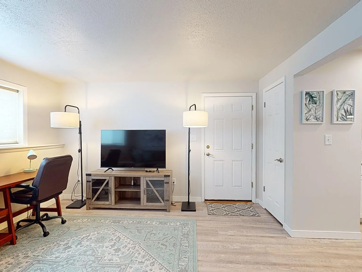 2 bed, 850 sqft, $1,800 — Photo 3