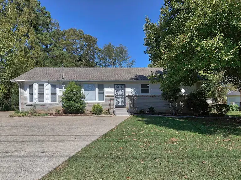 1310 W Northfield Blvd — Photo 16