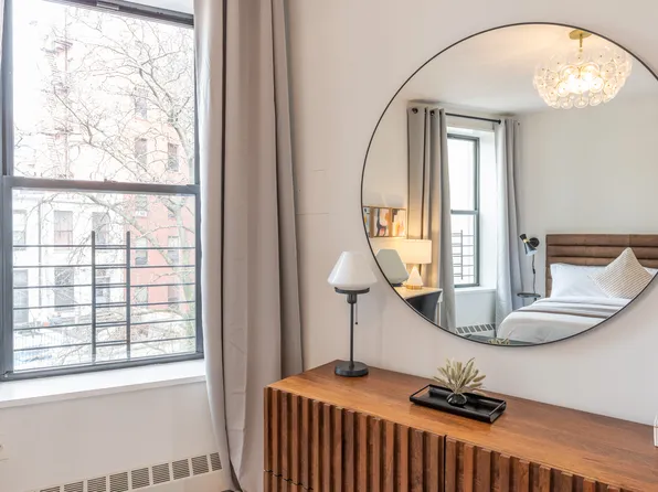 209 West 121st Street image 18 of 22