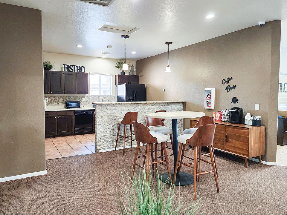 Leasing office - kitchen & coffee bar