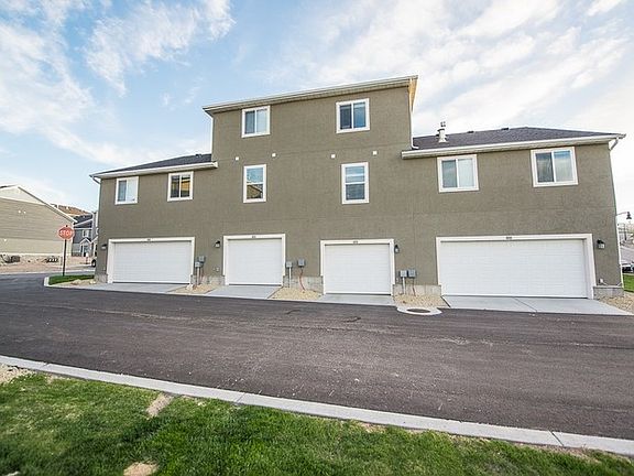 2nd image of 14426 S Firgrove Way
