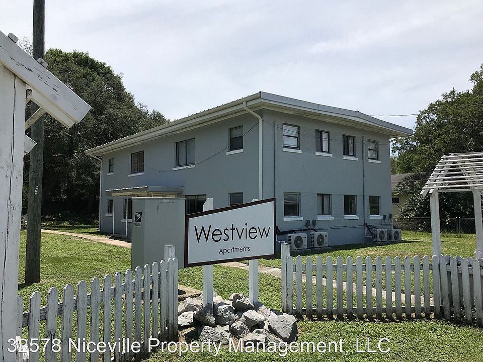 1st image of 154 Westview Ave #15