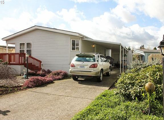 2nd image of 5101 NE 121st Ave Unit 105