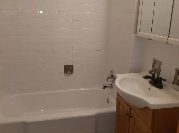 758 W Dempster St #3G, Mount Prospect, IL 60056