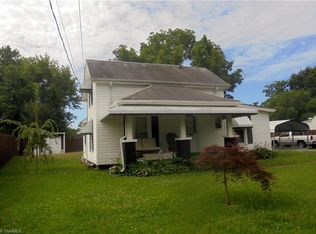 805 Creek Ridge Rd, Greensboro, NC 27406