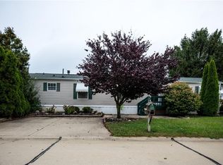 394 Sandtrap Cir, Painesville, OH 44077