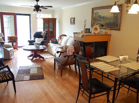 5th image of 148 Amberwood Ln Unit 6