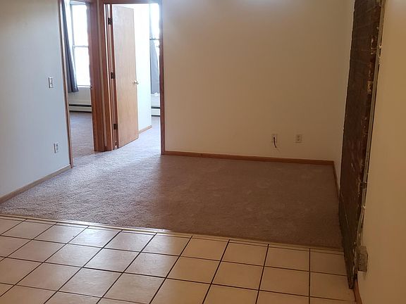2nd image of 413 Cedar Ave S