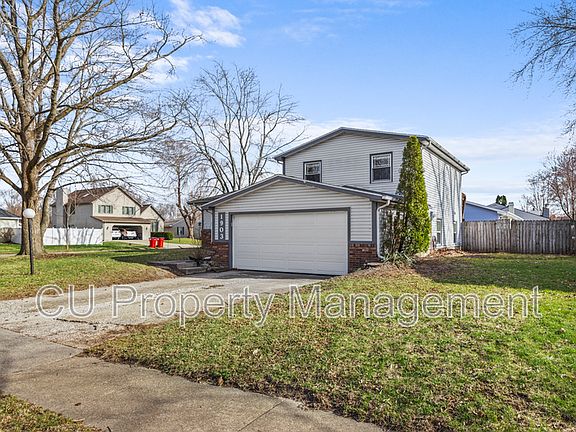 2nd image of 1903 Sumac Dr