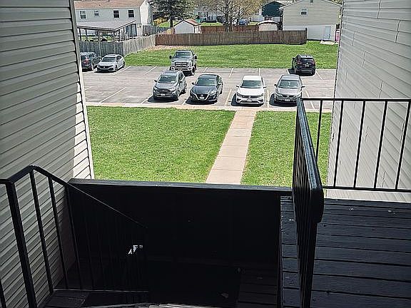 2nd image of 441 Idlewood Blvd
