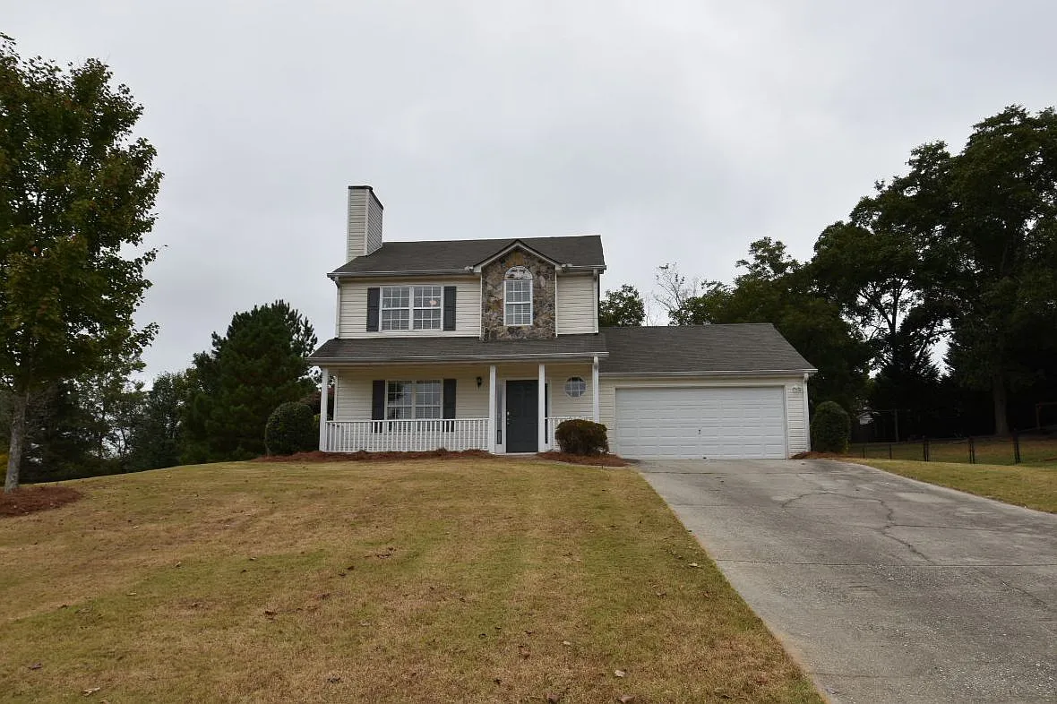 2980 Hampton Valley Dr photo 1