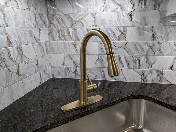 2nd image of 114 Scofield Ave #110