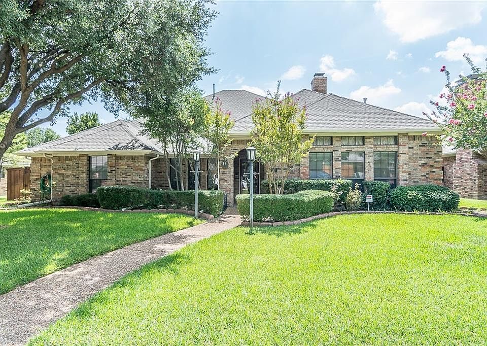 1st image of 2304 Chadbourne Dr