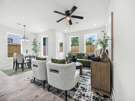 5th image of 8449 Furray Rd #B