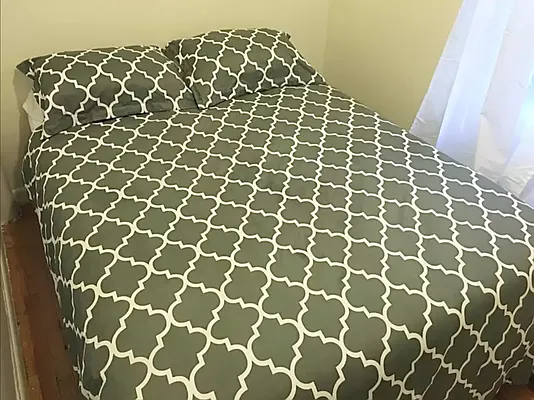 Rented by Chartwell Manhattan Realty | media 2