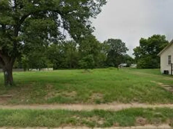 1411 Dudley St, Texarkana, AR 71854