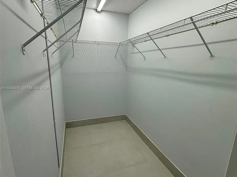 9440 SW 8th St #402 — Photo 22