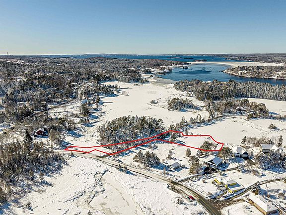 2nd image of 42 Whynachts Point Rd