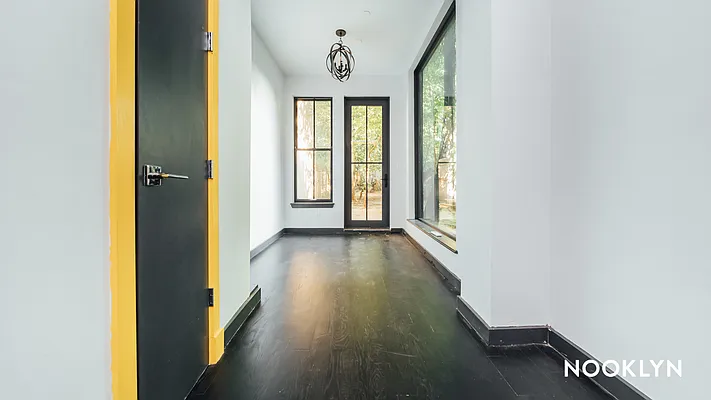 Rented by Nooklyn NYC LLC | media 10