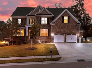 2210 Deer Meadows Dr, Waxhaw, NC 28173