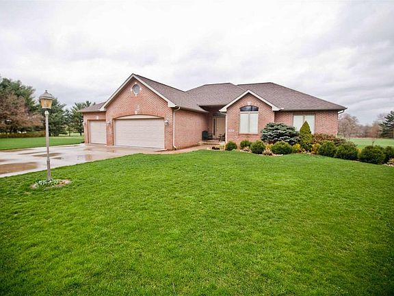 5th image of 24151 Villa Ct