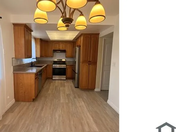 8532 Columbus Ave Unit 8, North Hills, CA 91343
