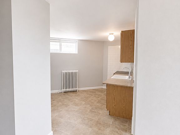 5th image of 5615 Upland Way #2