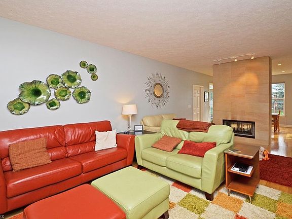 3rd image of 37067 Chaddwyck Ln