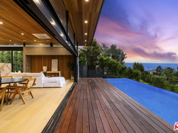 5707 Busch Dr, Malibu, CA 90265