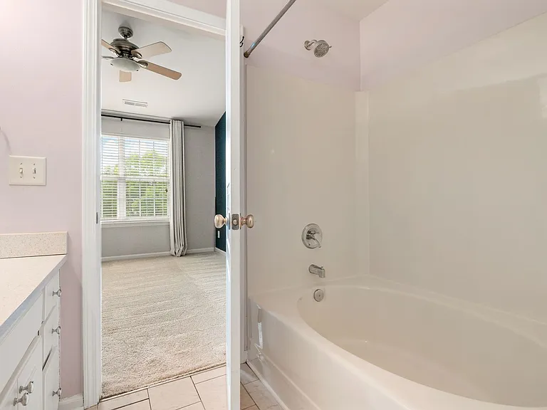 3811 Ramblewood Ave — Photo 14