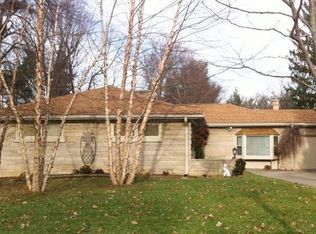 949 Wolf Run Dr, Lexington, KY 40504