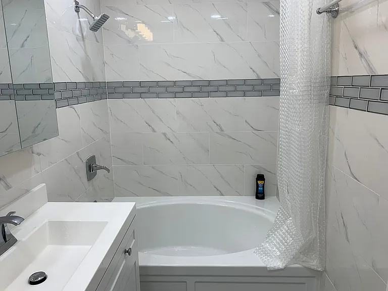 47-27 39th Pl — Photo 11