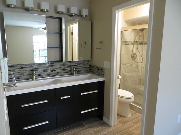 Renovated master bath w/double sinks