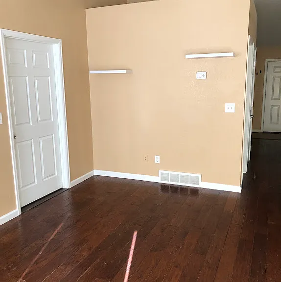 1370 Lavender Ct — Photo 10