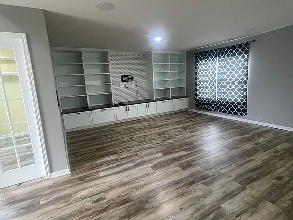 3rd image of 2164 Sungold Ct