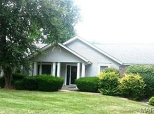 513 Highfield Dr, Saint Charles, MO